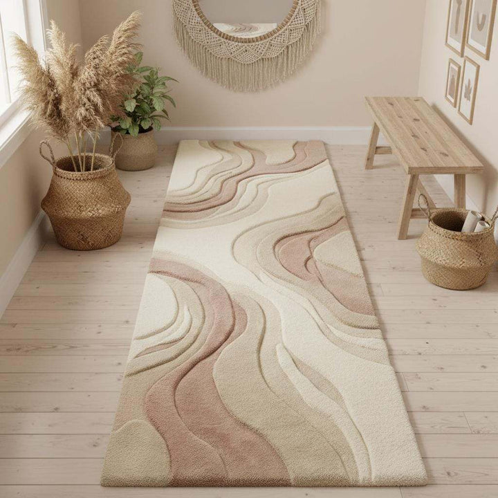 Translation missing: es.Modern hallway styled with a neutral abstract runner rug featuring flowing patterns and warm minimalist colors