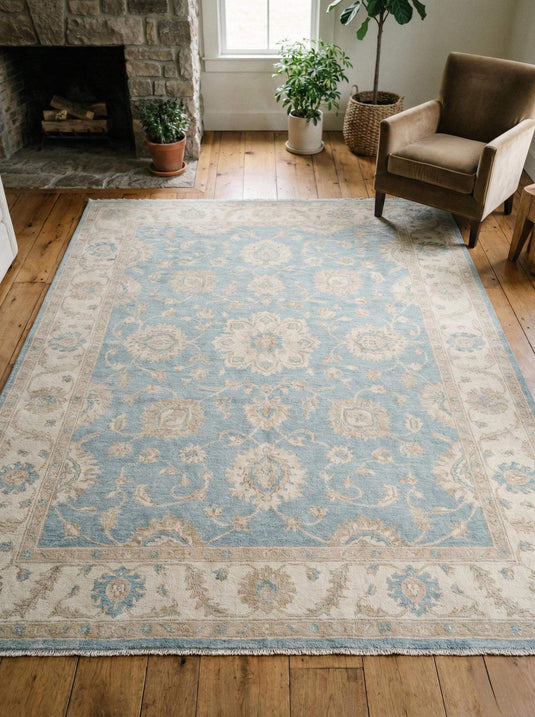 Translation missing: es.Blue Oushak Floral hand-knotted wool area rug with classic medallion design for living room decor