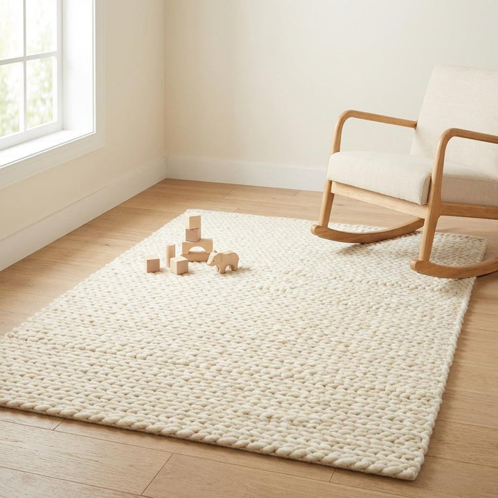 Translation missing: fr.Chunky knit area rug with thick textured neutral yarn for cozy modern home decor
