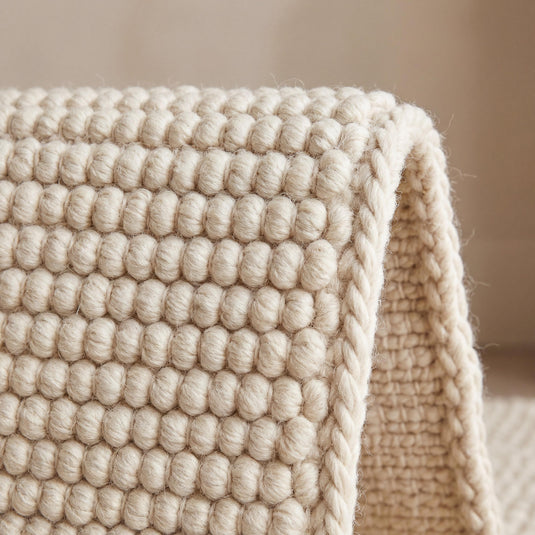 Translation missing: es.Cream chunky loop textured rug with thick handwoven cozy minimalist design
