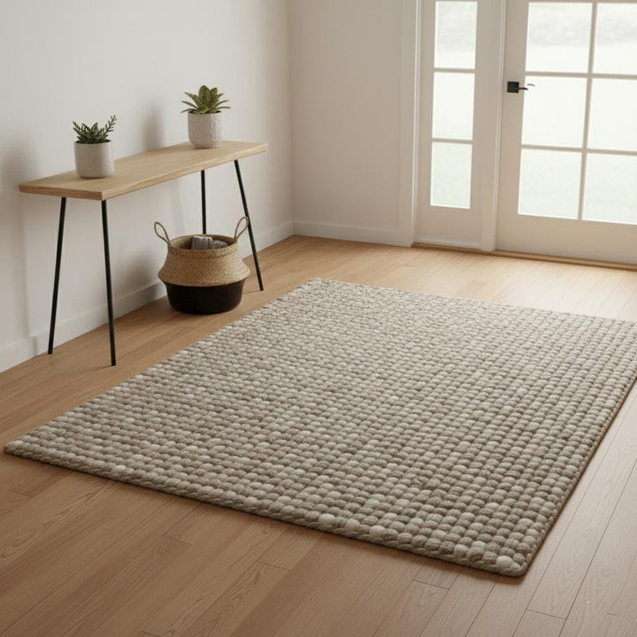 Translation missing: es.Chunky Wool Rug, Handwoven Felt Ball Wool Area Rug, Neutral Textured Rug for Living Room, Thick Cozy Floor Mat, Scandinavian Decor