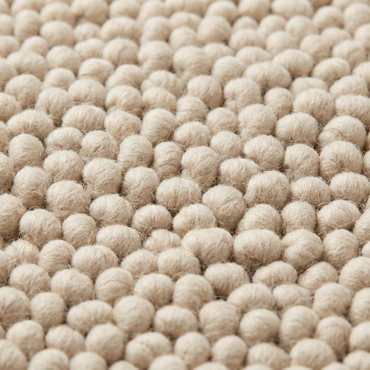 Translation missing: es.Chunky Wool Rug Neutral Beige Handmade Area Rug Cozy Textured Carpet Soft Boho Home Decor