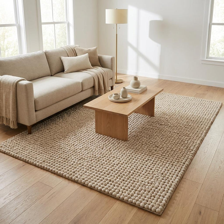Translation missing: es.Modern chunky wool rug in natural beige tone for Scandinavian style home decor