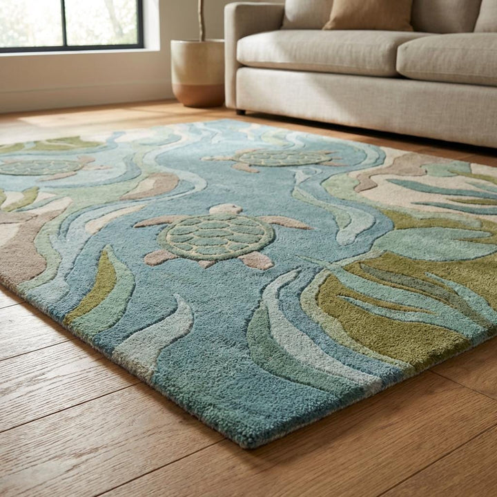 Translation missing: es.Detail of rug edge and carved wave pattern, sea turtle carpet border finish, thick tufted construction and layered ocean design