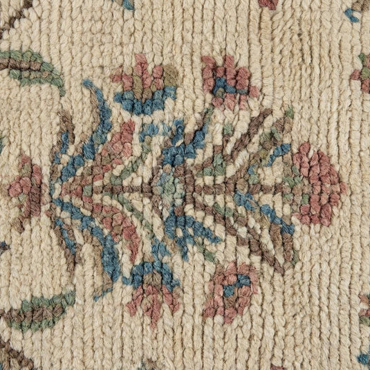 Translation missing: es.Close-up of wool hand-knotted pile showing individual knot texture