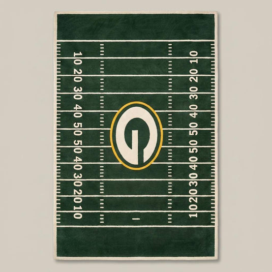 Translation missing: es.Detailed view of football field layout rug featuring yard line markings and centered emblem design