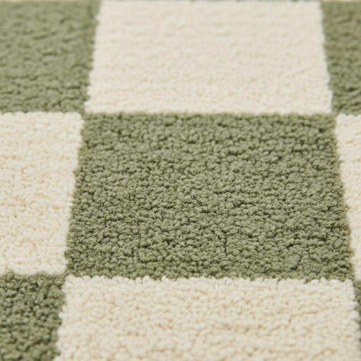 Translation missing: en.Green Checkered Tufted Rug: Modern Plaid Accent Carpet