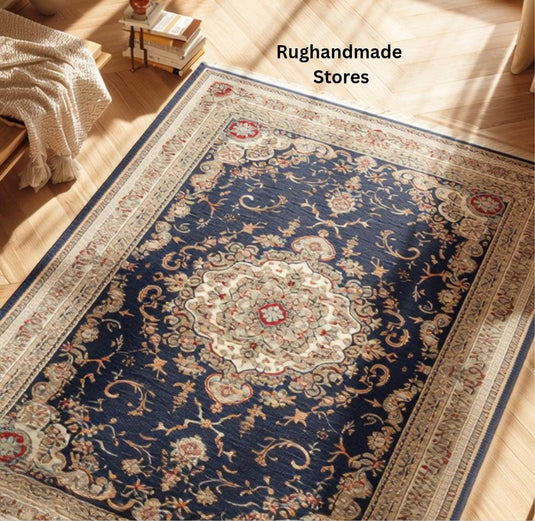 Translation missing: es.Hand knotted Oushak rug with muted gray floral wool design in traditional Turkish style, ideal for living room and bedroom