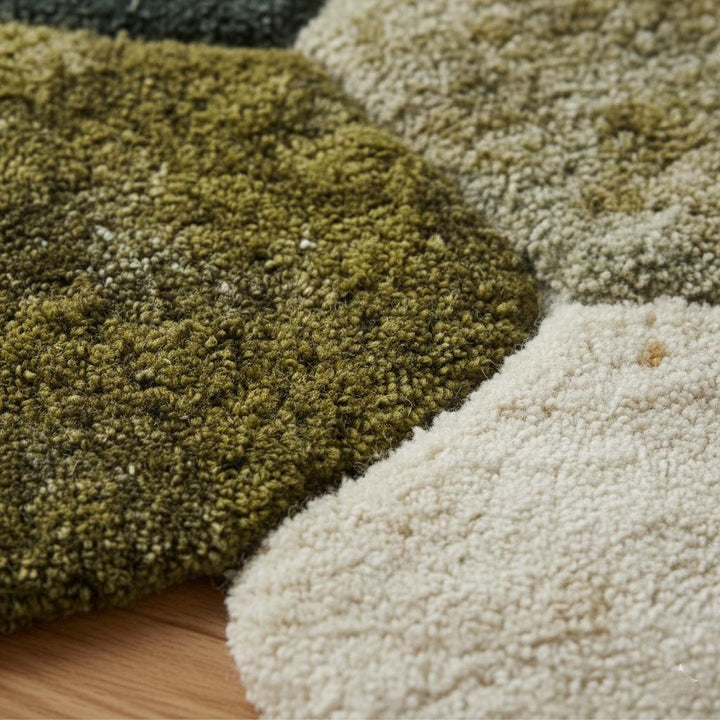 Translation missing: en.Hand-Tufted Pebble Rug: Organic Moss Shag, Biophilic Earth Tones Teppich