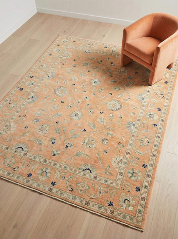 Translation missing: fr.Hand knotted Oushak rug in apricot peach with muted Turkish floral design for vintage living room and soft pastel bedroom decor