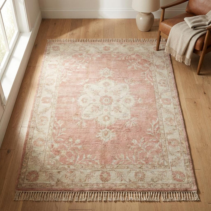 Translation missing: es.Hand knotted Oushak rug with blush pink floral medallion and wool texture