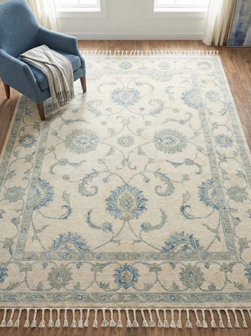 Translation missing: es.Hand knotted Oushak wool rug in ivory and blue floral design for living room