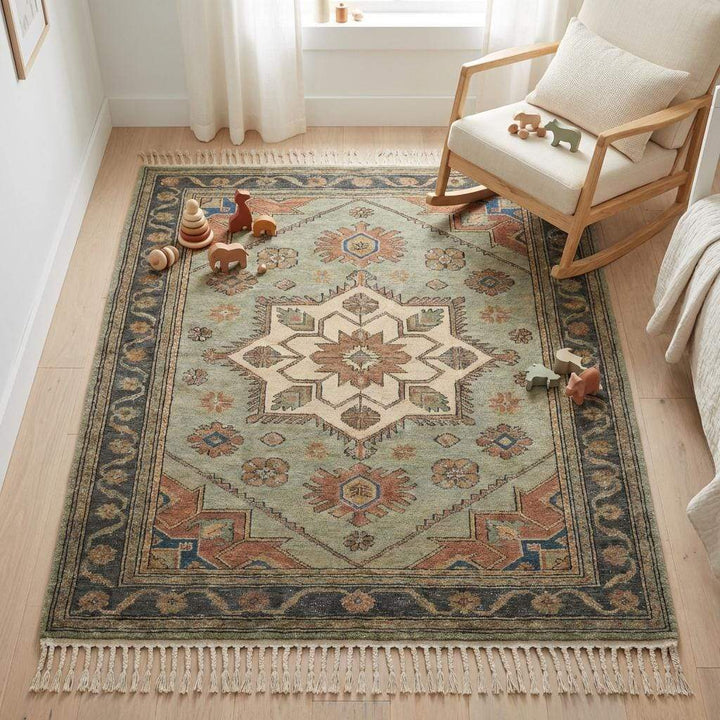 Translation missing: es.Hand Knotted Oushak Wool Area Rug Sage Green Geometric Medallion