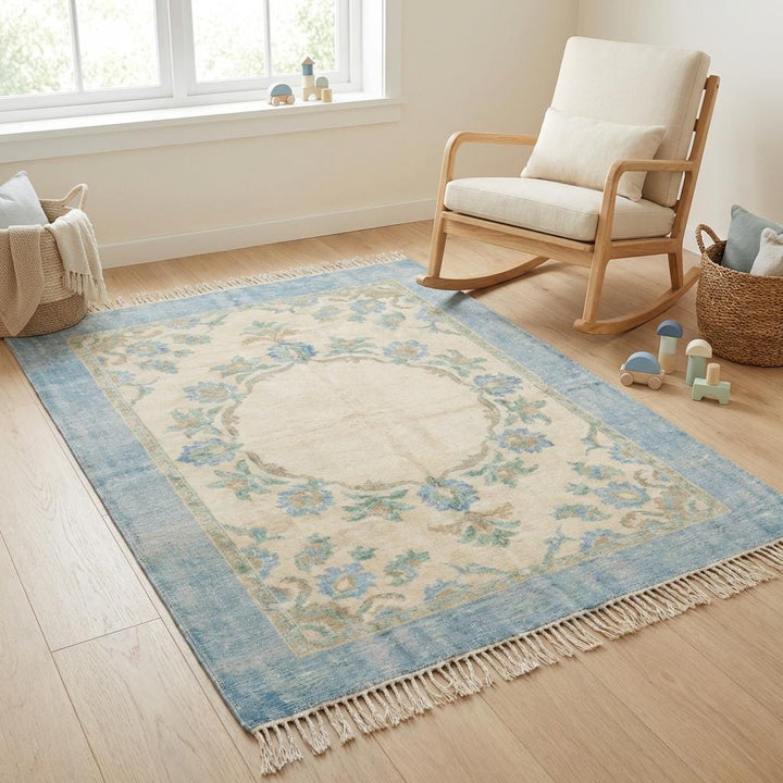 Translation missing: es.Hand Knotted Oushak Wool Rug – Light Blue Floral Medallion Area Rug, Ivory Turkish Style Living Room Carpet