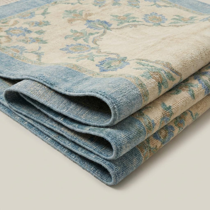 Translation missing: es.Hand Knotted Oushak Wool Rug – Light Blue Floral Medallion Area Rug, Ivory Turkish Style Living Room Carpet