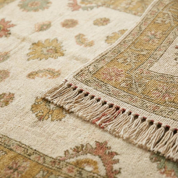 Translation missing: en.Hand Knotted Oushak Wool Rug, Vintage Style Floral Area Rug in Ivory Gold, Traditional Living Room Carpet