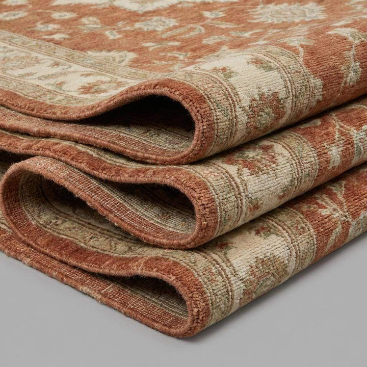 Translation missing: en.Hand Knotted Oushak Wool Rug with Floral Medallion for Living Room