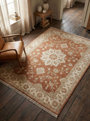 Translation missing: es.Hand knotted Oushak wool rug with floral medallion design for living room decor