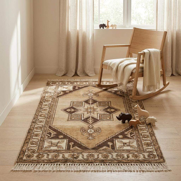 Translation missing: en.Beige and brown handmade wool rug with tribal patterns and artisan craftsmanship