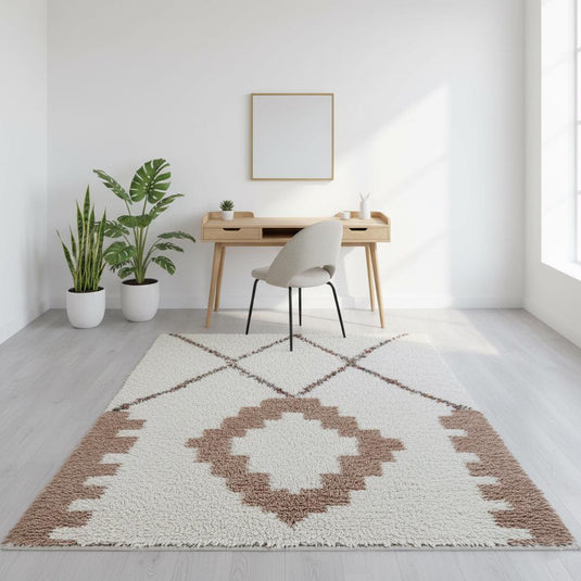 Translation missing: es.Geometric Moroccan style area rug in ivory beige wool, perfect for modern home décor