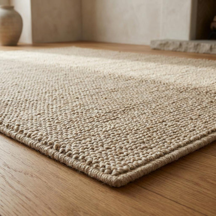 Translation missing: es.Handwoven Chunky Wool Rug – Neutral Farmhouse Texture
