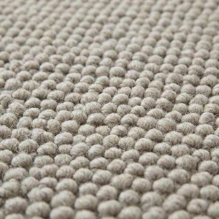 Translation missing: es.Handwoven Chunky Wool Rug | Neutral Gray, Scandinavian Farmhouse Decor