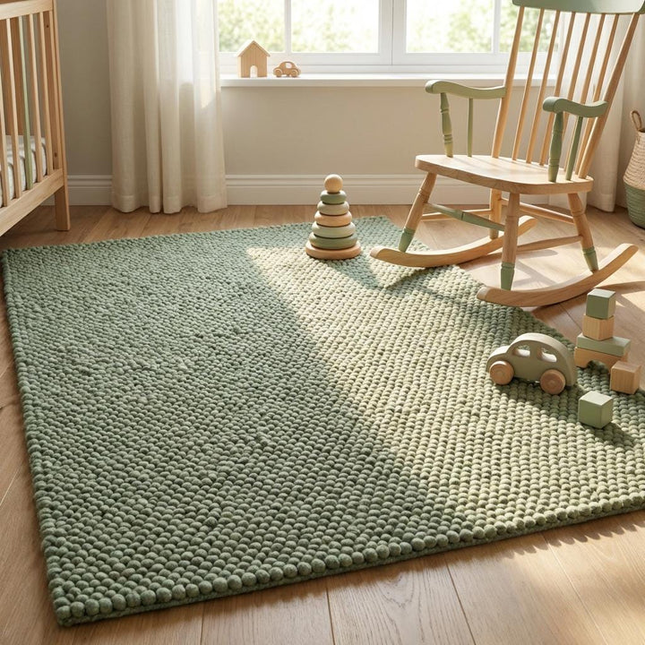 Translation missing: es.Minimalist chunky wool rug with braided knit design, sustainable wool home decor for Scandinavian interiors