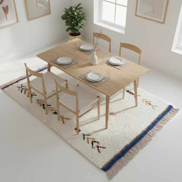Translation missing: es.Neutral shaggy Moroccan carpet with colorful motifs and handcrafted texture, perfect for modern, bohemian, or Scandinavian rooms