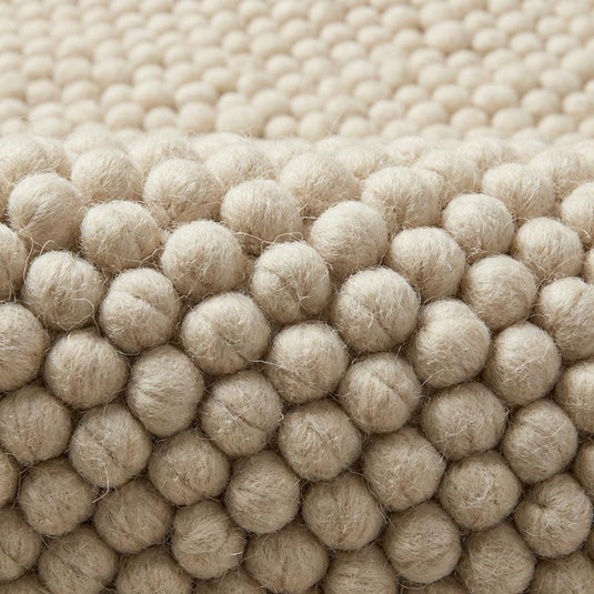 Translation missing: es.Ivory Chunky Wool Area Rug with Thick Looped Texture for Cozy Modern &amp; Minimalist Interiors