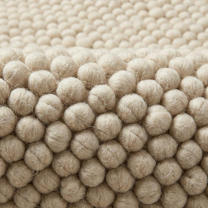 Translation missing: es.Ivory Chunky Wool Area Rug with Thick Looped Texture for Cozy Modern &amp; Minimalist Interiors