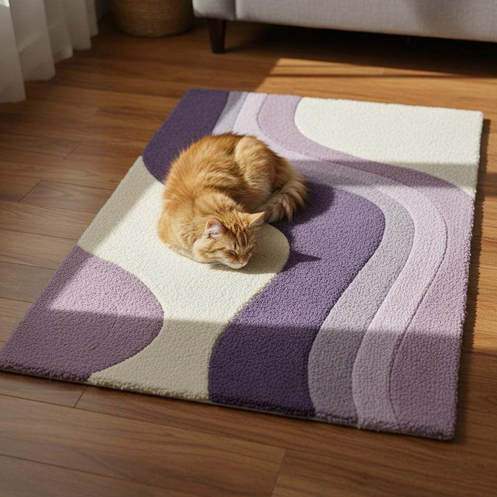 Translation missing: es.Lavender area rug with modern retro curvy stripe pattern in soft pastel purple and cream, rectangular tufted surface ideal for living rooms and bedrooms