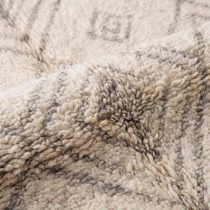Translation missing: es.Moroccan Diamond Rug – Ivory Geometric Berber Style Rug, Neutral Boho Textured New Zealand Wool Area Rug