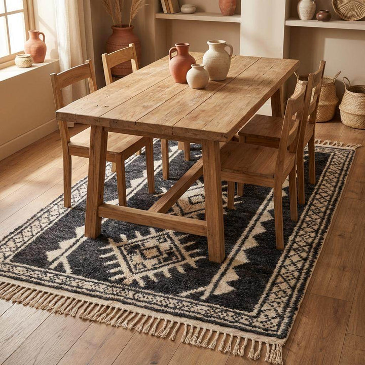 Translation missing: es.Moroccan boho rug displayed in warm desert style outdoor setting