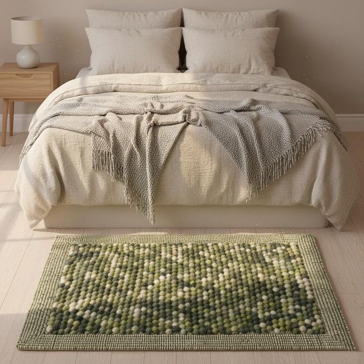 Translation missing: es.Chunky felted wool rug handcrafted – olive and cream colours, eco friendly home décor piece