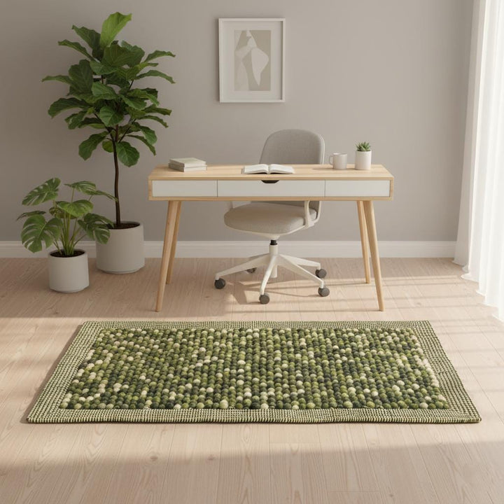 Translation missing: es.Olive Green Felt Ball Rug – Chunky Wool, Boho Home Decor