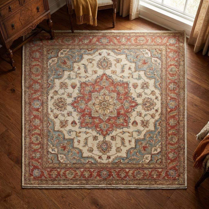 Translation missing: es.Oushak Floral Medallion Wool Area Rug in Soft Ivory Tones