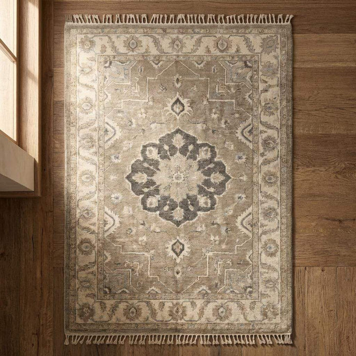 Translation missing: es.Oushak Style Hand Knotted Wool Area Rug Neutral Medallion Design