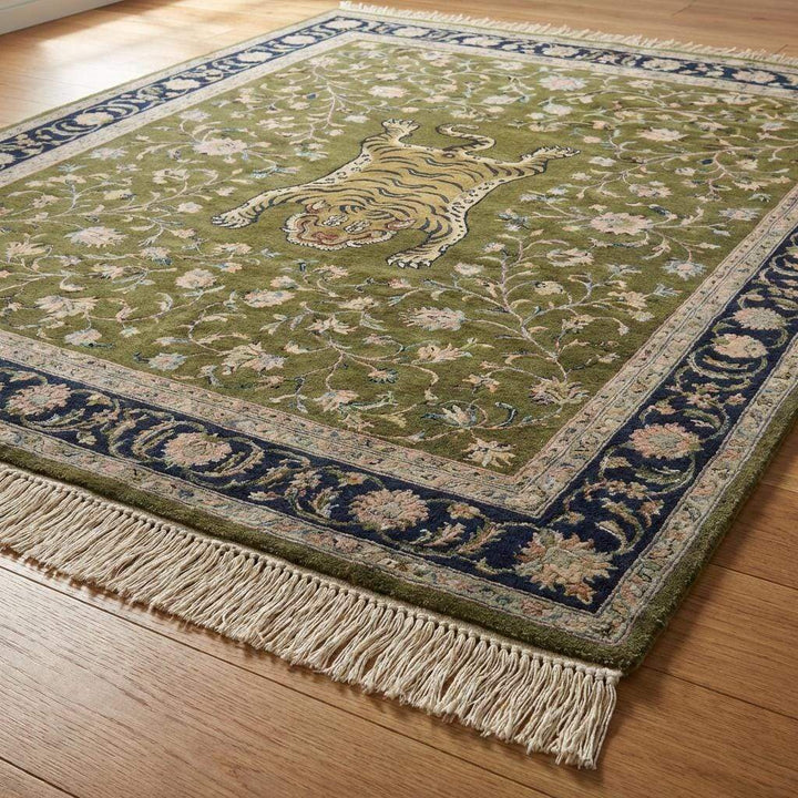 Translation missing: en.Persian Tiger Floral Hand Knotted Wool Area Rug