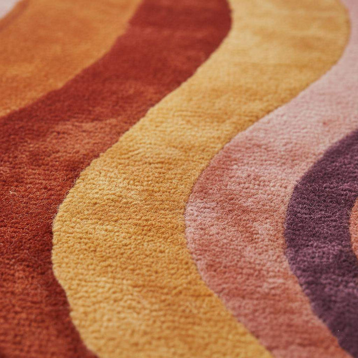 Translation missing: en.Retro 70s Wavy Area Rug: Multicolor Textured Pile, Mid-Century Modern Style