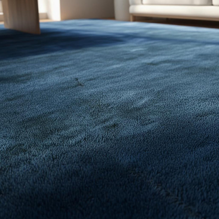 Translation missing: es.Solid Blue Hand Tufted Wool Rug Minimalist Modern Decor