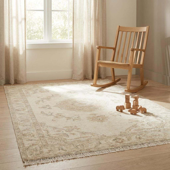 Translation missing: es.Vintage Neutral Area Rug, Hand Knotted Oushak Wool Floral Design