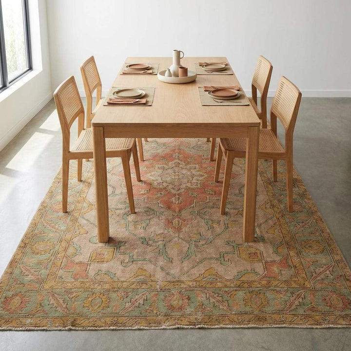 Translation missing: es.Hand knotted vintage area rug styled for living room with classic Persian medallion design