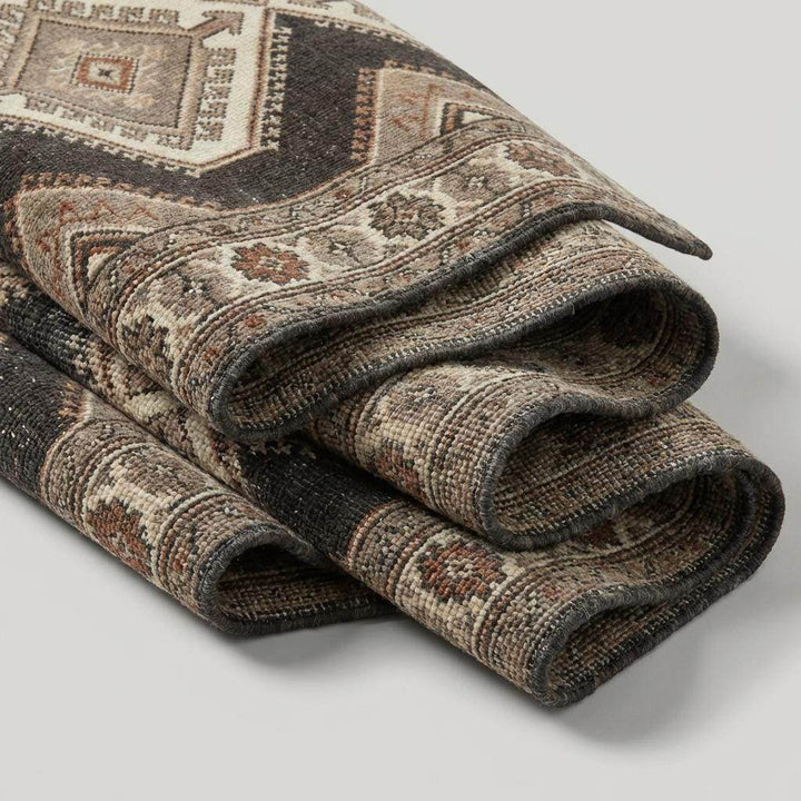 Translation missing: en.Vintage Tribal Hand Knotted Wool Area Rug for Rustic Interiors