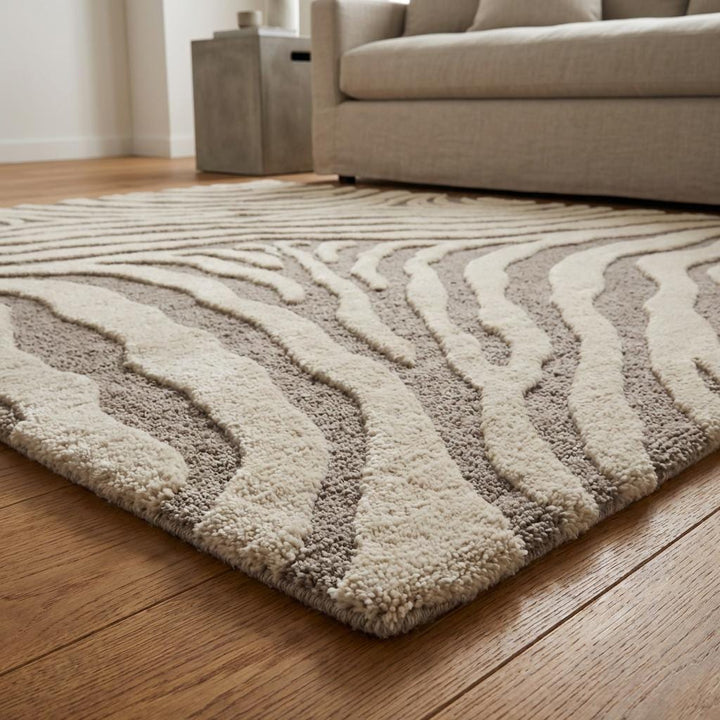 Translation missing: es.Large neutral hand tufted living room rug with high low carved design and soft wool surface