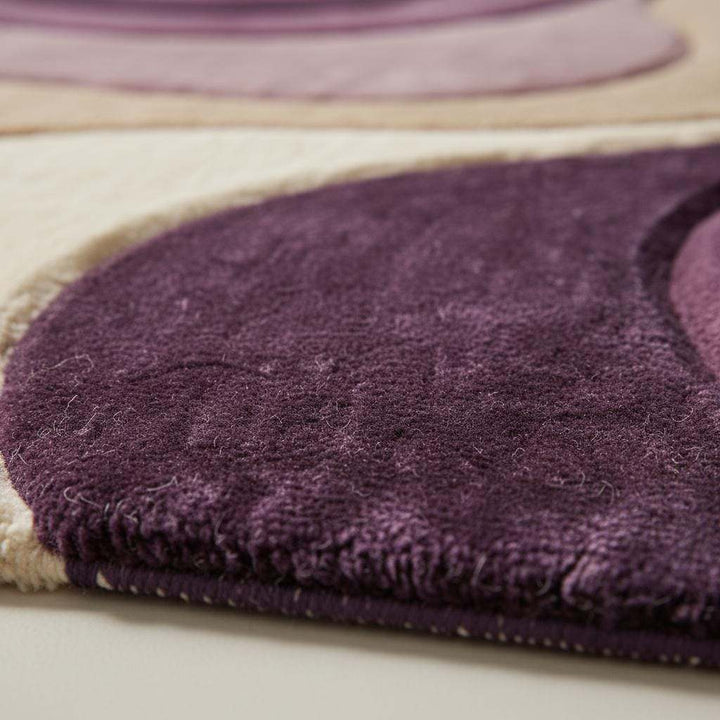 Translation missing: en.Modern abstract rug with plush wavy pattern in neutral mauve tones for contemporary interiors